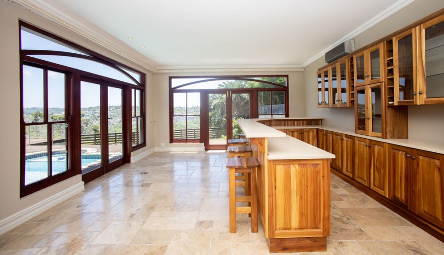 To Let 4 Bedroom Property for Rent in Nahoon Eastern Cape